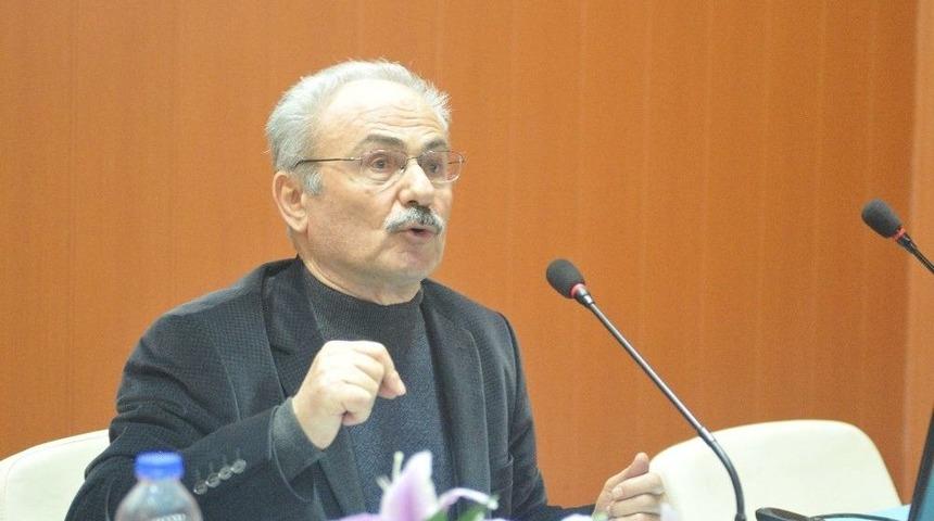 &Uuml;niversitede Cemal Aydın, &Ccedil;er&ccedil;eveye Sığmayan Adam Roger Garaudy&rsquo;i Anlattı