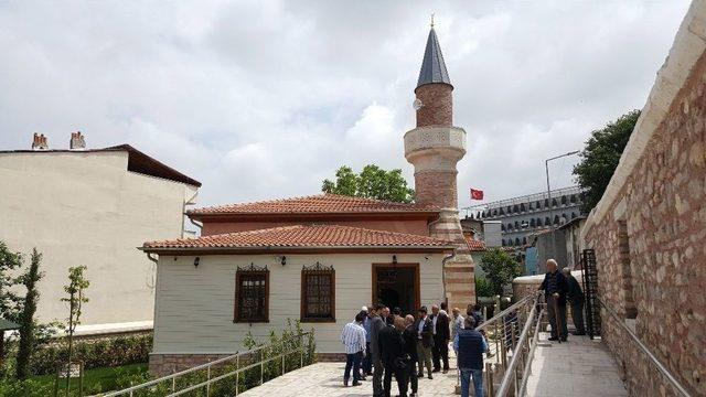 Restorasyonu Tamamlanan Mimar Sinan’ın Eseri Davutağa Camii Yeniden İbadete Açıldı