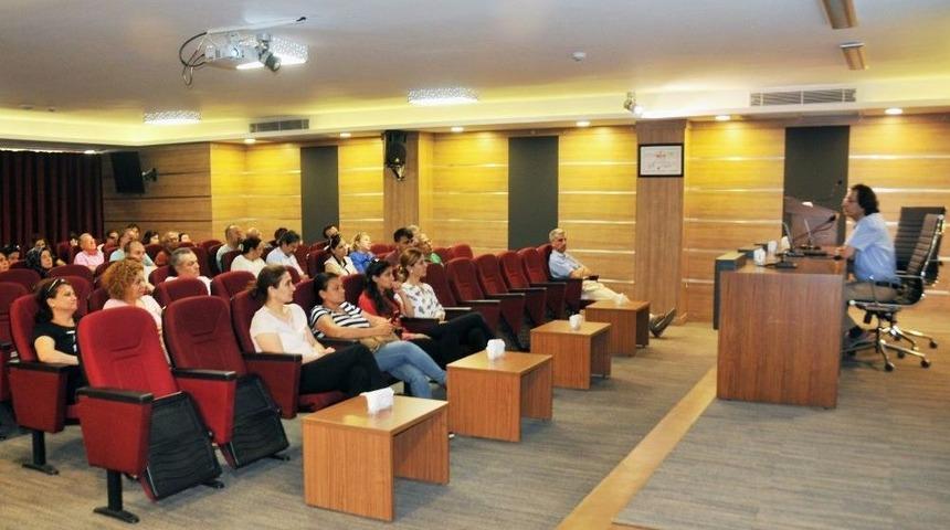 Doktor Ve Hemşirelere Hipertansiyon Eğitimi