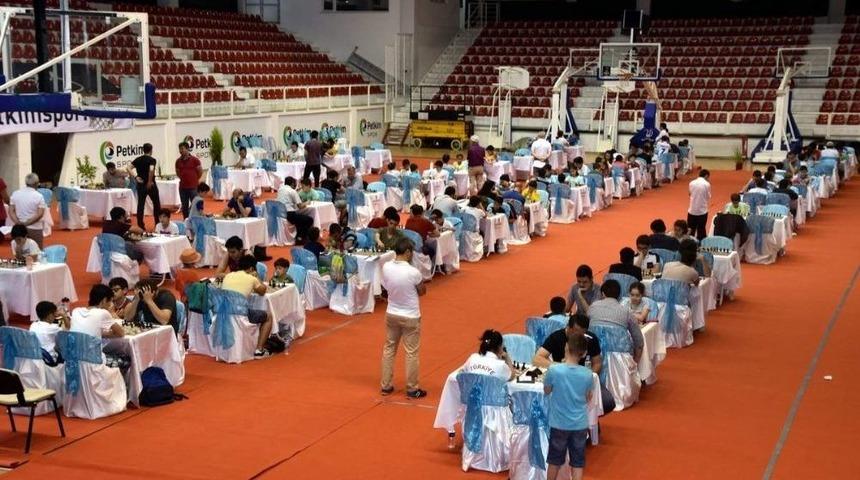 Aliağa Geleneksel Kyme Satran&ccedil; Turnuvasına Hazırlanıyor