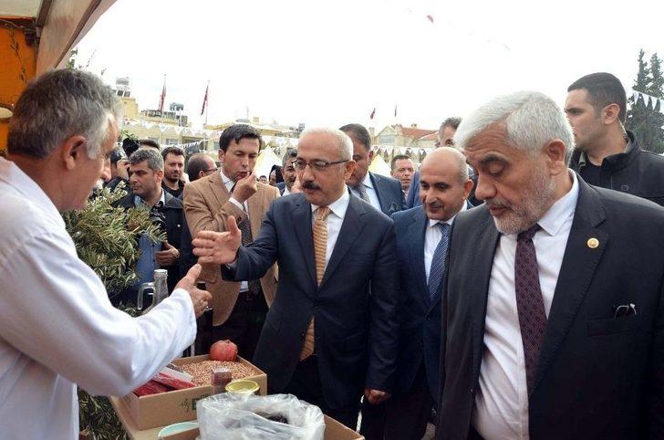 Kalkınma Bakanı Elvan Zeytinyağı Çarşısının Açılışını Yaptı G5