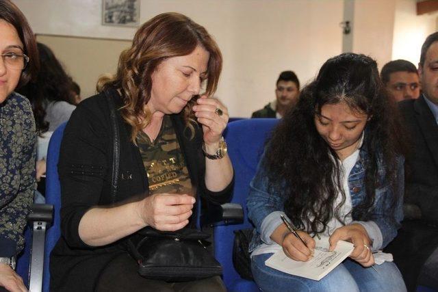 Engellileri En İyi Anlayan Yazardan Farkındalık Semineri