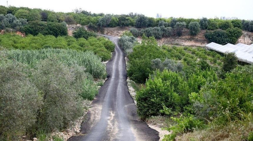 Mersin&rsquo;de Yol &Ccedil;alışmaları S&uuml;r&uuml;yor