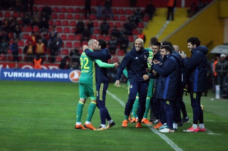 Süper Lig: Kayserispor: - Fenerbahçe: 3 (ilk Yarı) G2
