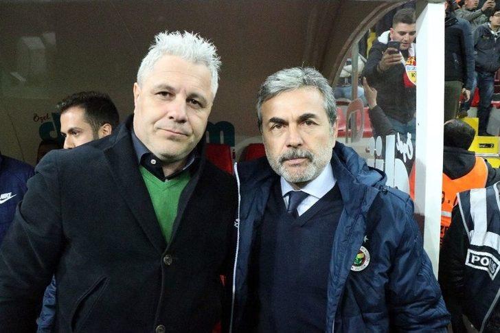 Süper Lig: Kayserispor: - Fenerbahçe: 3 (ilk Yarı) G4