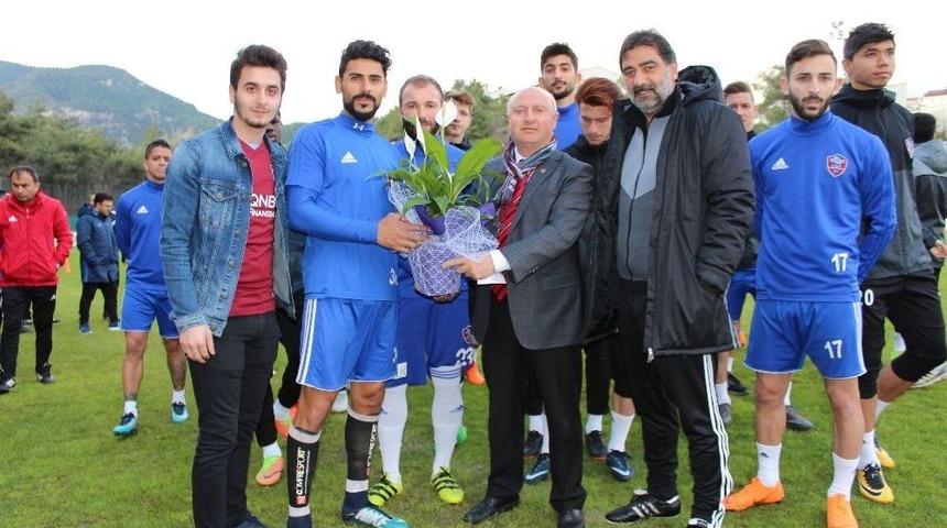 Kardemir Karab&uuml;kspor&rsquo;da Antalya Hazırlıkları S&uuml;r&uuml;yor