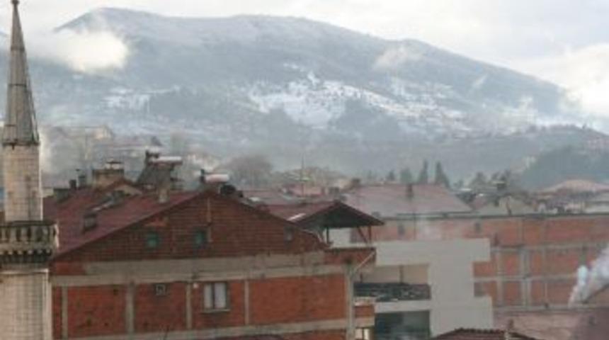 Devrek&rsquo;te Mevsimin İlk Karı Yağdı