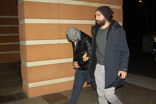 &Ccedil;ankırı&rsquo;da 2 Hırsızlık Zanlısı Tutuklandı 1