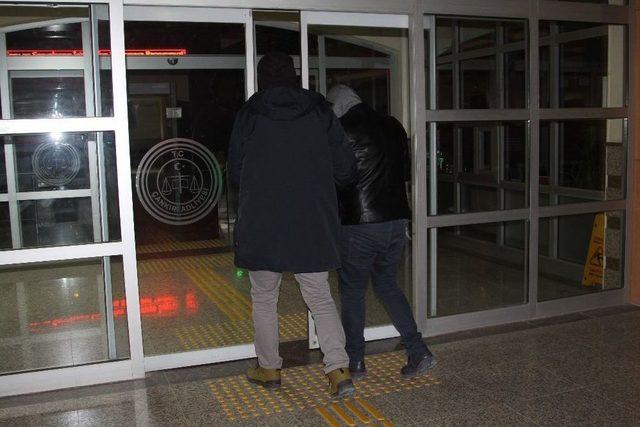 &Ccedil;ankırı&rsquo;da 2 Hırsızlık Zanlısı Tutuklandı 2