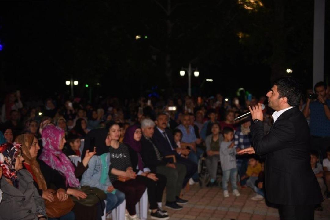 Turhal&rsquo;da İlahiler Yankılandı.