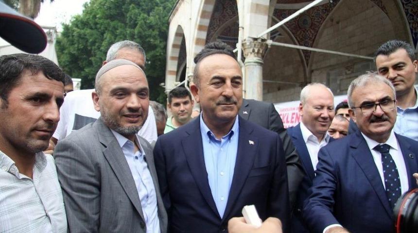 &Ccedil;avuşoğlu&rsquo;ndan Esnaf Ziyareti