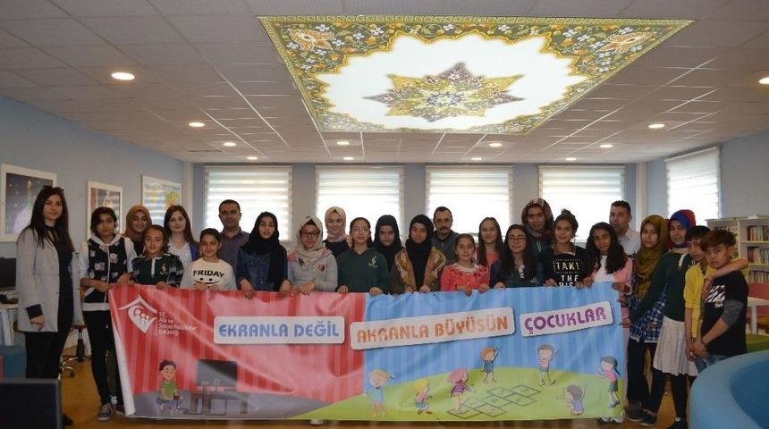 Ekranla Değil Akranla B&uuml;y&uuml;s&uuml;n &Ccedil;ocuklar Etkinliği