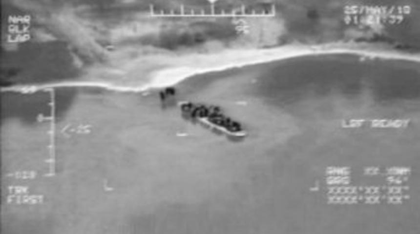 Sahil G&uuml;venlik Son 24 Saatte 245 G&ouml;&ccedil;men Yakaladı