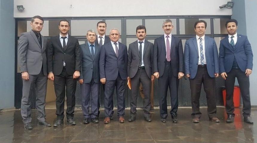 Din &Ouml;ğretimi Genel M&uuml;d&uuml;r&uuml; Yılmaz Hakkari&rsquo;de