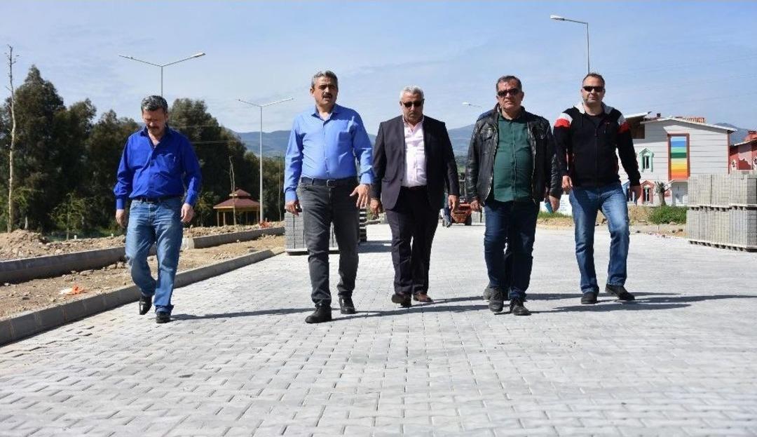 Başkan Alıcık, Mahalle Ziyaretlerine Devam Ediyor