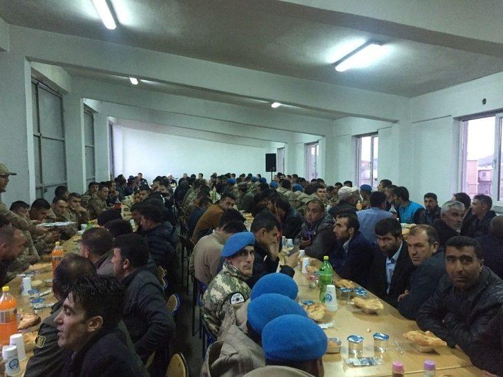 Çaldıranda Şehitler İçin Mevlid-i Şerif Okutuldu G4