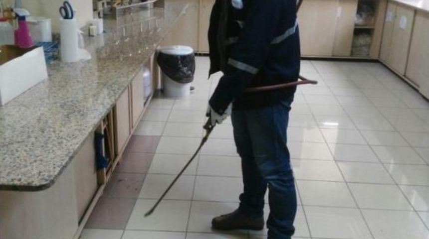 İzmit Belediyesi&rsquo;nden &Uuml;cretsiz İla&ccedil;lama Hizmeti