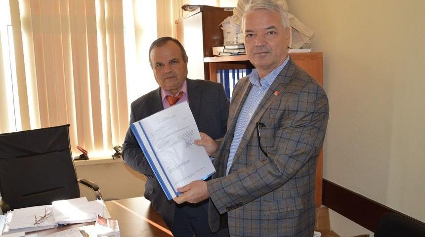 Saruhanlı Chp’de Bilgin Mazbatasını Aldı