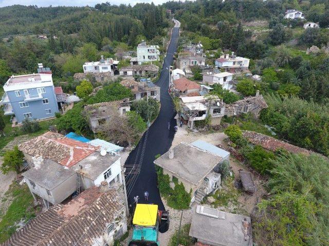 Manavgat Kalemler’de Sıcak Asfalt Çalışması