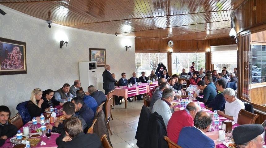 K&ouml;y Muhtarlarından Teşekk&uuml;r Yemeği