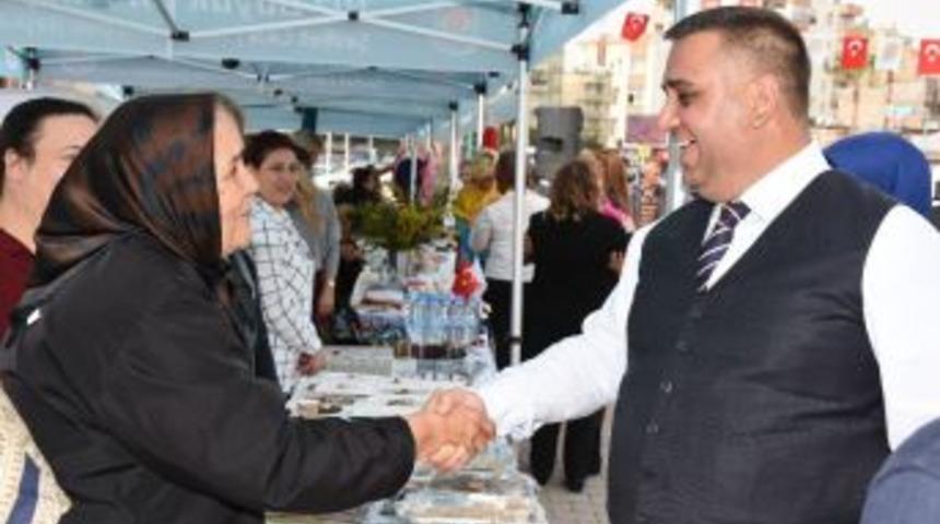 Tarsus’ta Hanımeli Pazarı Açılıyor