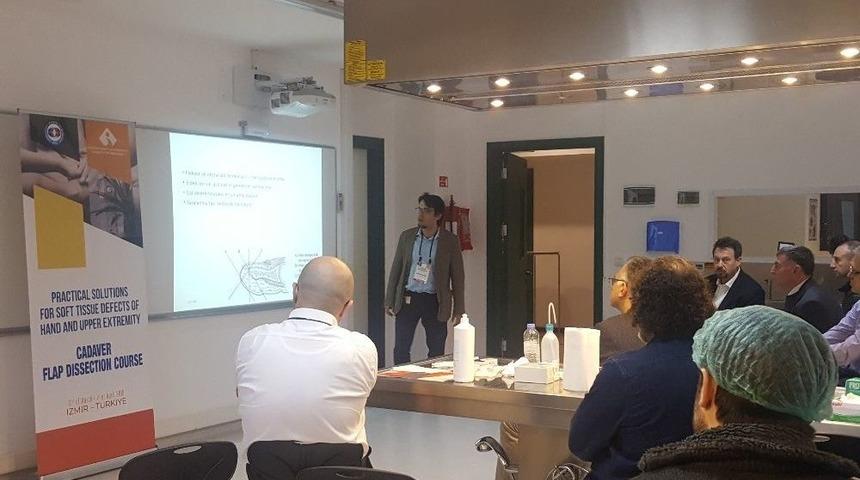 El Cerrahisinde Uzmanlaşacaklar