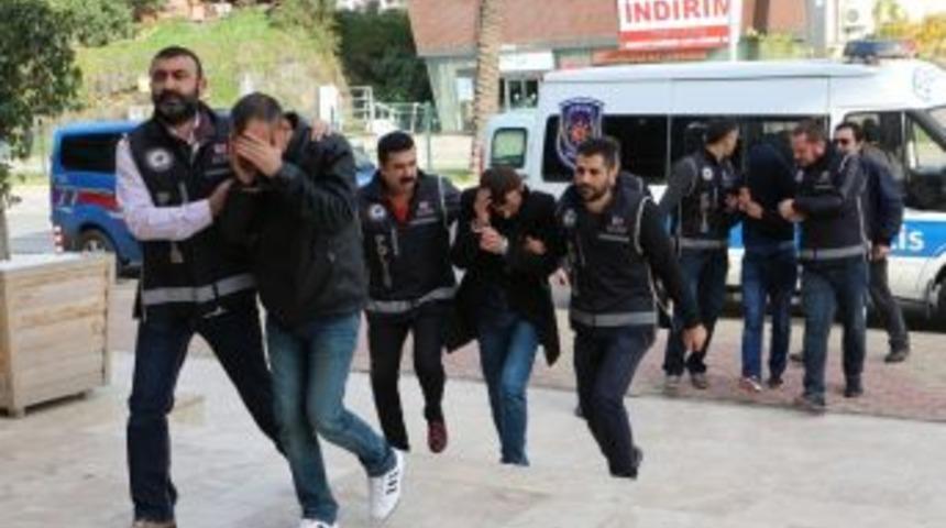 G&ouml;zaltına Alınan 6 Uyuşturucu Taciri Tutuklandı