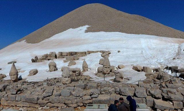 Nemrut Dağı Gökyüzünden Bir Başka Güzel