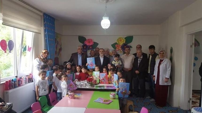 4-6 Yaş Kur&rsquo;an Kursu &Ouml;ğrencilerinin Karne Sevinci