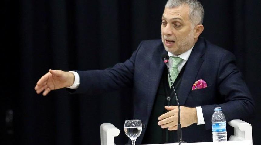 Ak Parti İstanbul Milletvekili Metin K&uuml;l&uuml;nk: