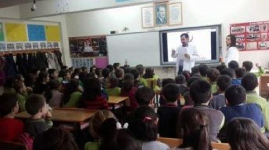 &Ouml;ğrencilere &rsquo;sağlık Okuryazarlığı Ve Teknoloji Bağımlılığı&rsquo; Eğitimi