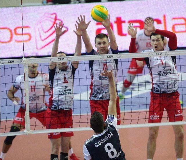 Cev Erkekler Şampiyonlar Ligi: Arkas: - Zaksa Kedzierzyn-kozle: 3