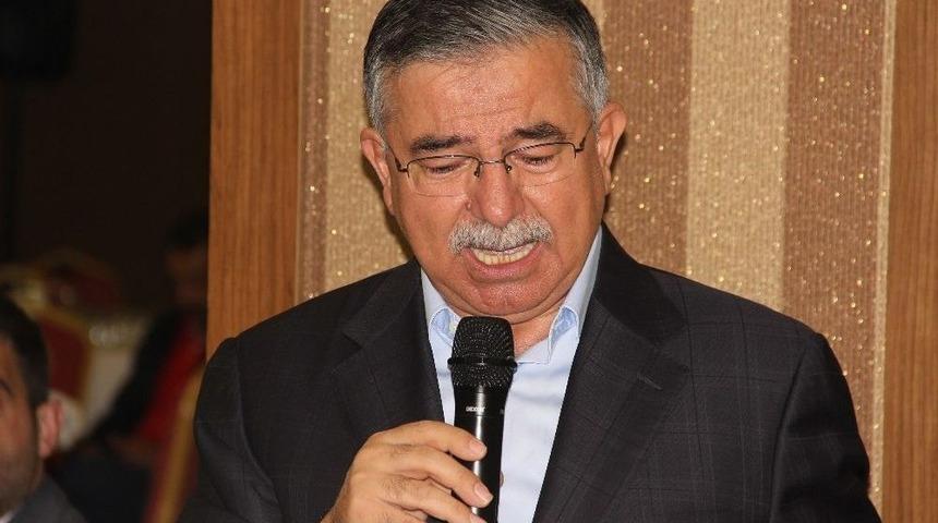 Milli Eğitim Bakanı Yılmaz K&uuml;rs&uuml;de Duygusal Anlar Yaşadı