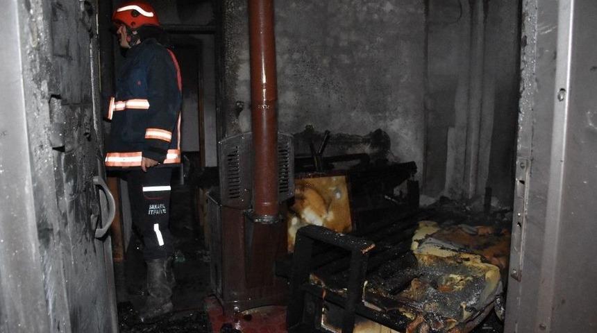 Yanan Evinin Ardından G&ouml;zyaşı D&ouml;kt&uuml;