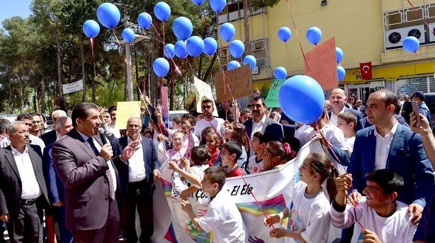 Ceylanpınar&rsquo;da D&uuml;nya Otizm G&uuml;n&uuml; Kutlaması