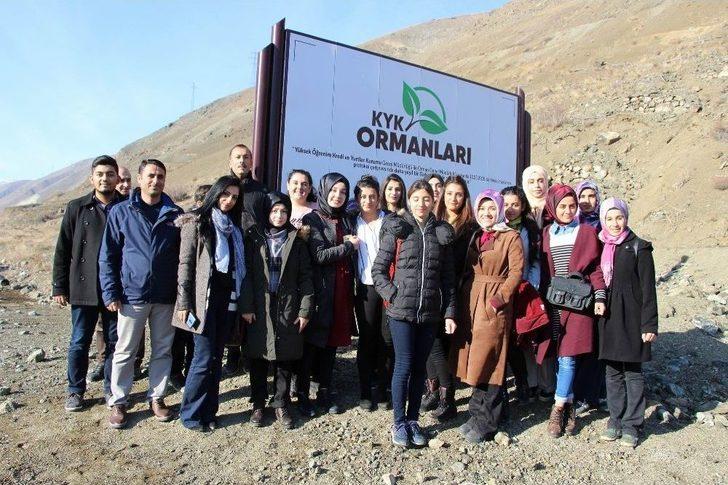 Erzincan’da Kyk’lı Gençler Gelecek İçin Fidan Dikti G1