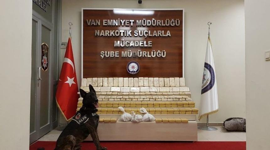 Van&rsquo;da 105 Kilo Eroin Ele Ge&ccedil;irildi