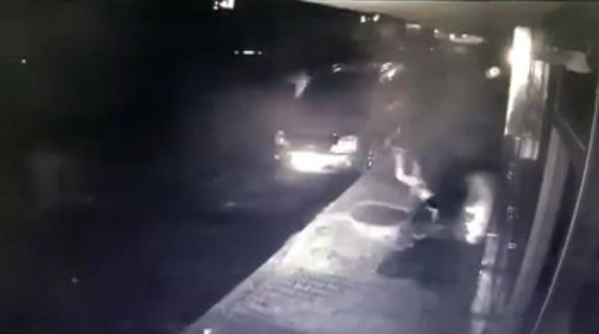 Arnavutköy’de Suriyeli Gaspçı Dehşeti Kamerada