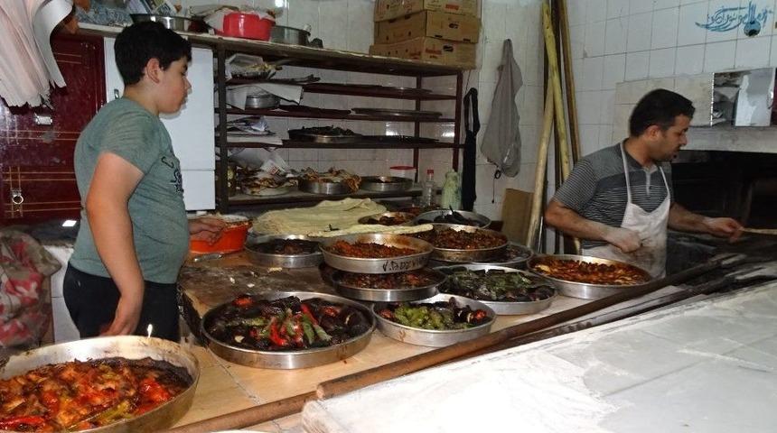 Şanlıurfa&rsquo;lı Fırıncılar&rsquo;ın Y&ouml;resel Yemek Tepkisi