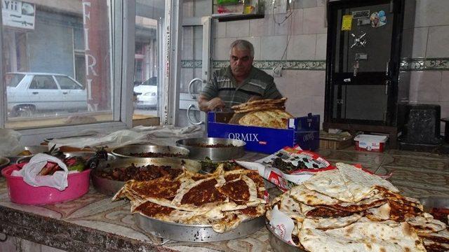 Şanlıurfa’lı Fırıncılar’ın Yöresel Yemek Tepkisi