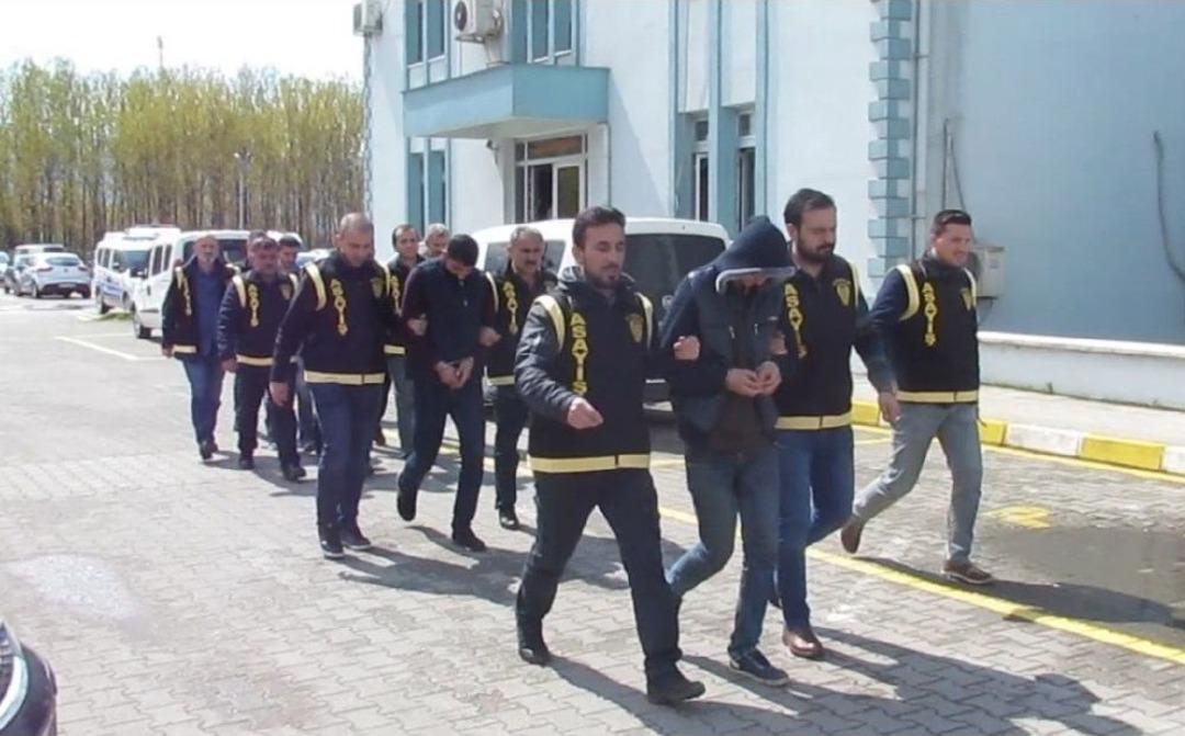 3 Yılda 11 Otomobil &Ccedil;alan Hırsızlar, D&uuml;zce&rsquo;de Yakaland