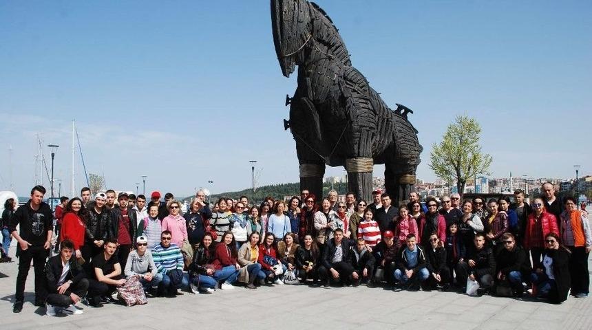 Mestanlılı &Ouml;ğrenciler &Ccedil;anakkale&rsquo;de