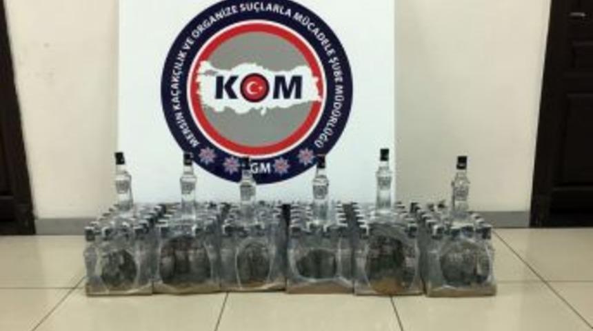 Mersin&rsquo;de 139 Şişe Sahte İ&ccedil;ki Ele Ge&ccedil;irildi