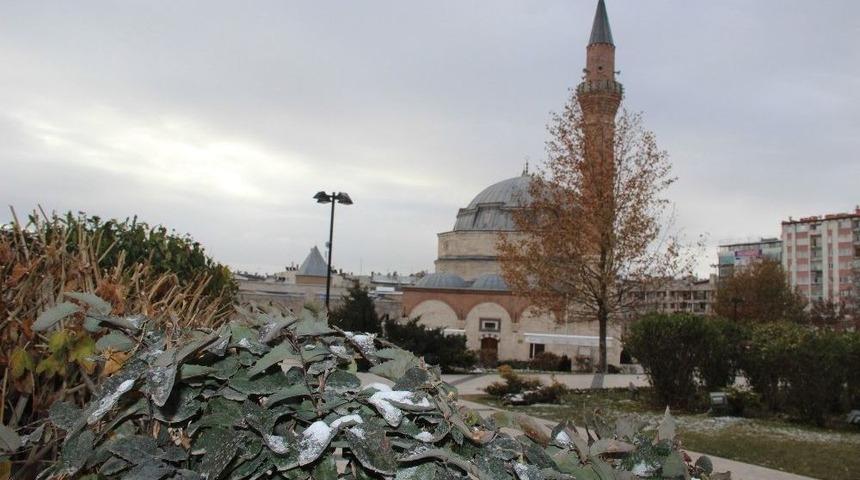 Sivas&rsquo;ta Termometreler -9&rsquo;u G&ouml;sterdi