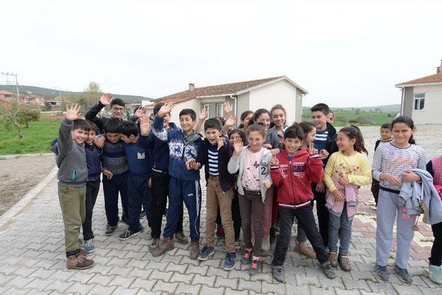 Karesi Belediye Başkanı Yücel Yılmaz: