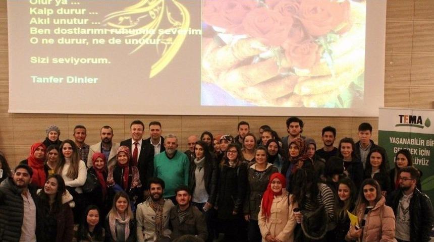 Uşak &Uuml;niversitesi&rsquo;nde &rsquo;gen&ccedil;lik, Gelecek Ve Girişimcilik&rsquo; S&ouml;yleşisi