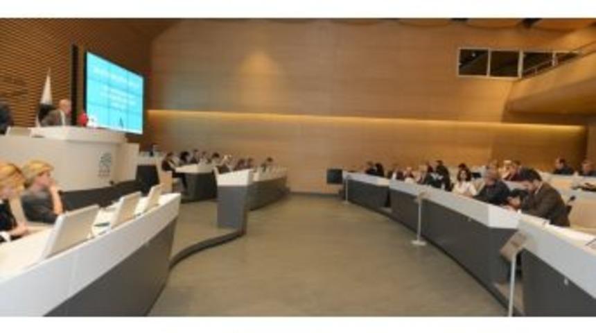 Nil&uuml;fer Belediye Meclisi&rsquo;nden Muhtara Vefa