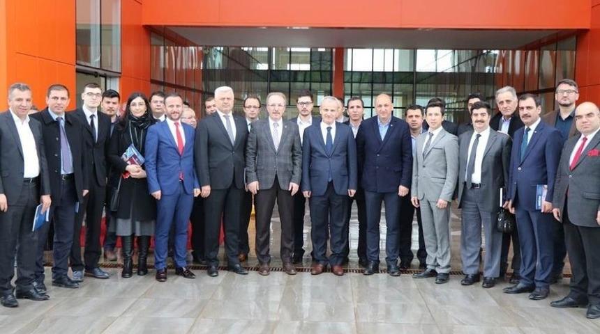 B&uuml; Rekt&ouml;r&uuml; Uzun, &ldquo;b&ouml;lgemize Değer Katmak İstiyoruz&rdquo;