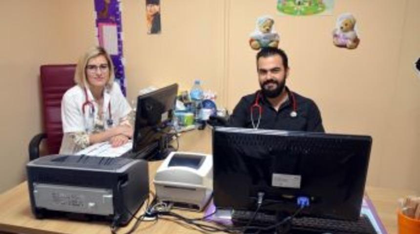 Karı-koca Aynı Hastanede Doktorluk Yapacak