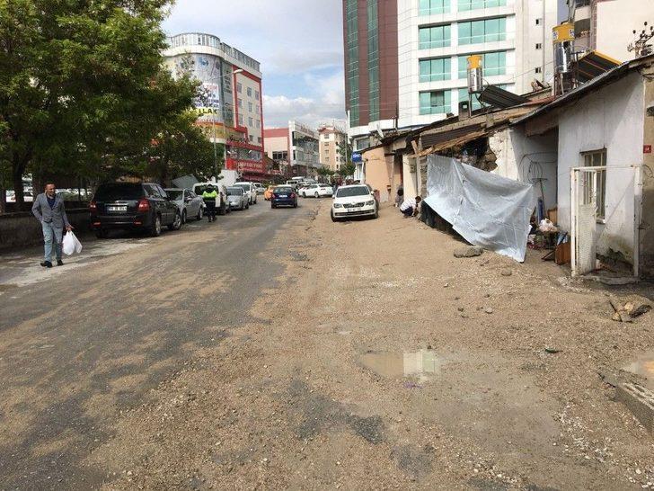 İpekyolu’nda Yol Hamlesi Devam Ediyor G1